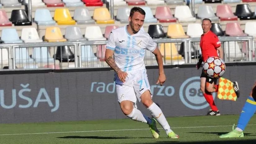 FOTO Murić potpisao za albanskog prvoligaša, pa odmah i debitirao