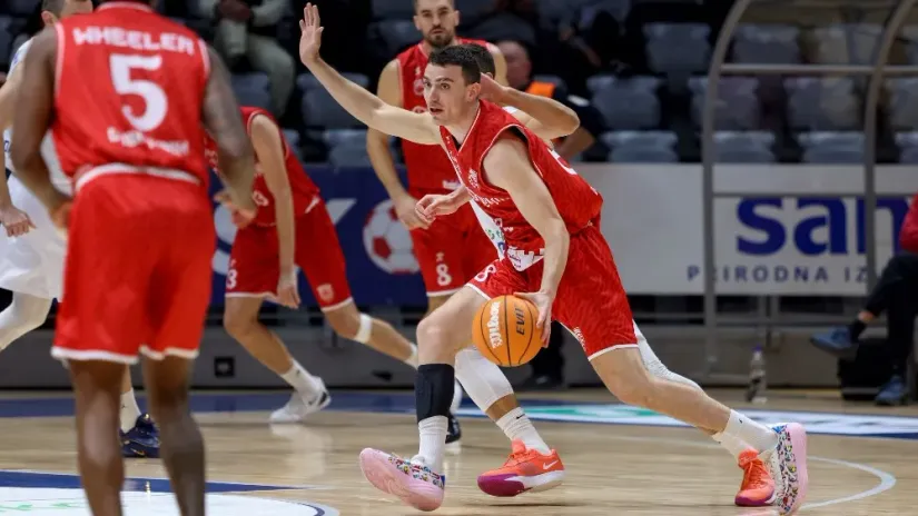 Gospari u naletu: Batinić s 28 poena srušio Zabok u dubrovačkom Gospinom polju